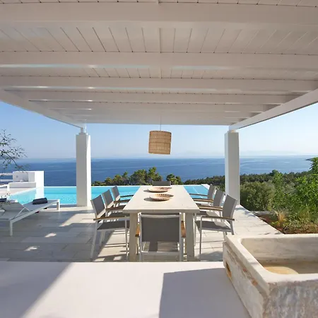 Вилла Anemone Isomata