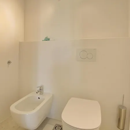 Anemone Вилла Isomata